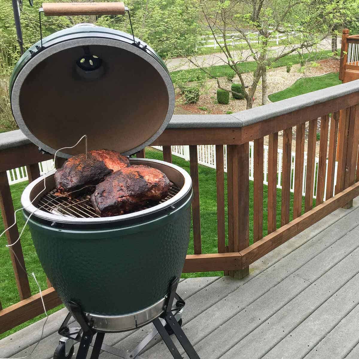 2 pork butts on a Big Green Egg grill