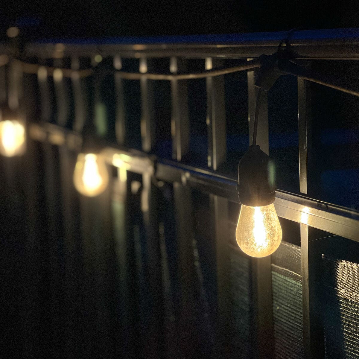 How To Hang String Lights Without Nails 5 Simple Ideas Mad Backyard