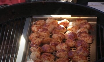 smoked scallops on a grill