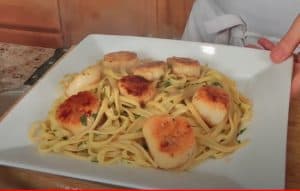 smoked scallops served over linguine