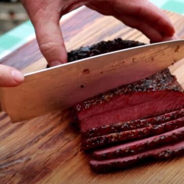 slicing smoked corned beef