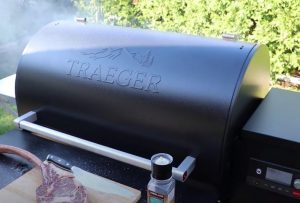 the traeger ironwood 885