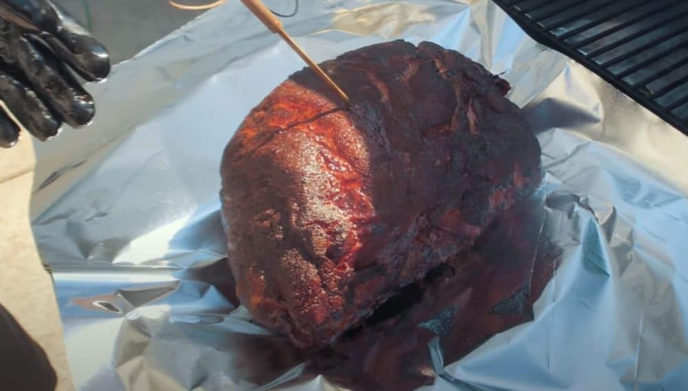 wrapping a smoked pork butt in aluminum foil