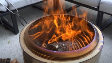 a solo stove fire burning with no smoke