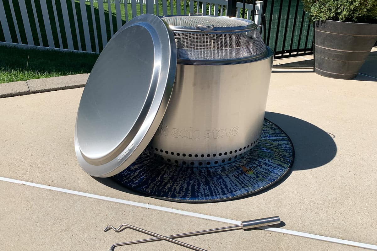 solo stove on concrete with accessories