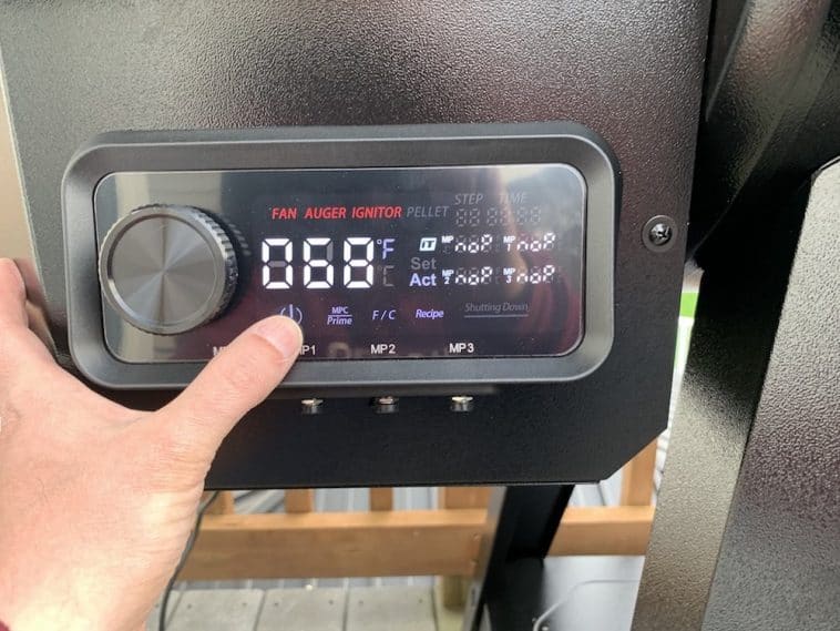 How to Season a Pit Boss Pellet Grill: A Step by Step Guide | Mad Backyard