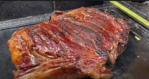 reverse searing a smoked tomahawk steak