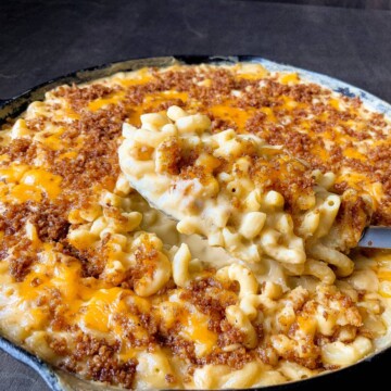 Pit Boss Smoked Macaroni and Cheese in a cast iron skillet