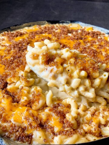 Pit Boss Smoked Macaroni and Cheese in a cast iron skillet