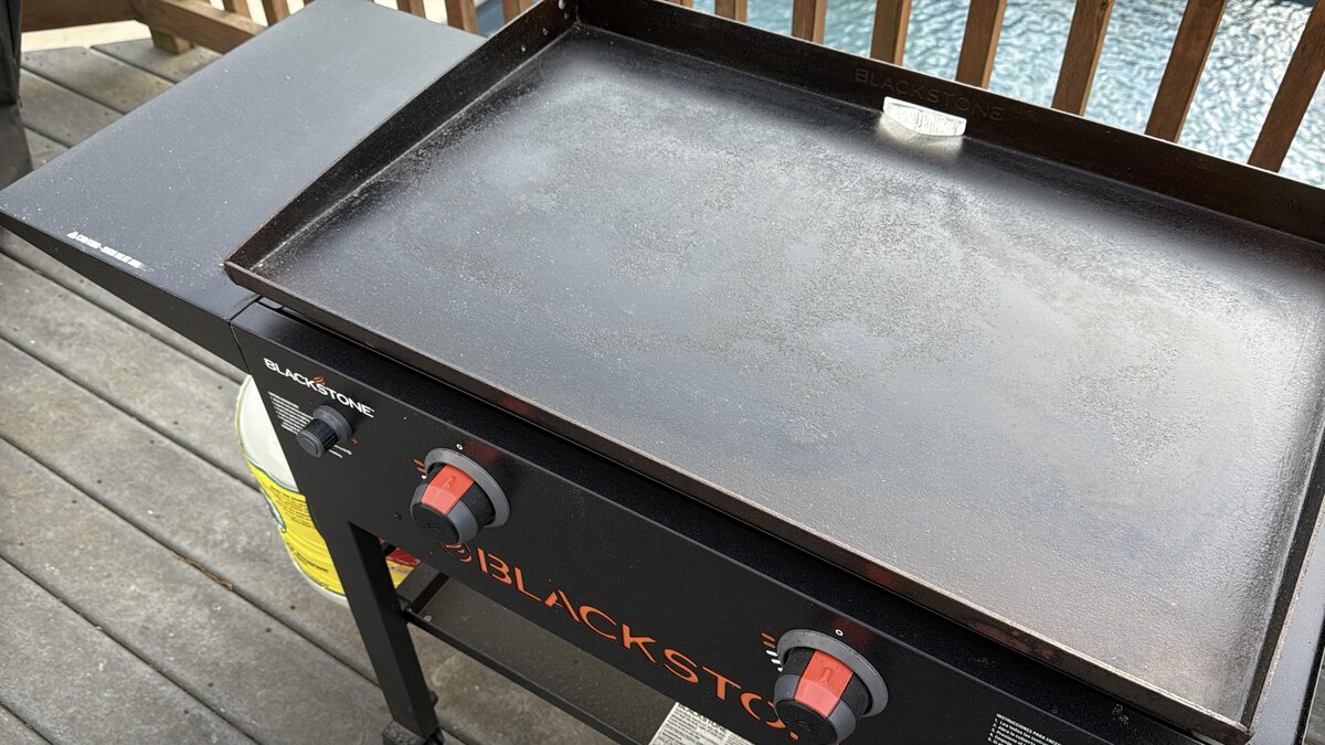 a Blackstone griddle with the surface re-seasoned